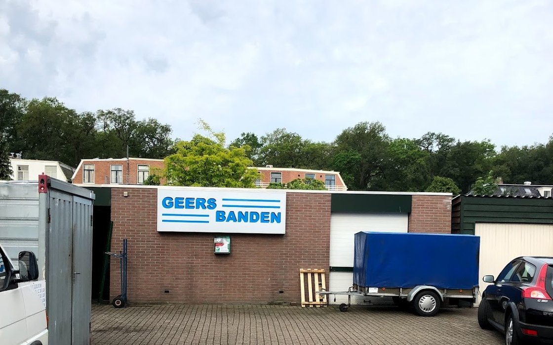 Mew Mew capsule renderen Geers Bandenservice - recensies, foto's, telefoonnummer en adres -  Voertuigservices in Drenthe - Nicelocal.co.nl