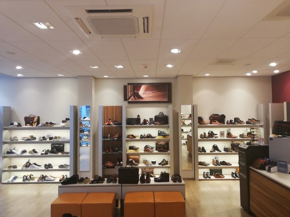 Manfield – clothing and shoe store in Delft, 10 prices – Nicelocal