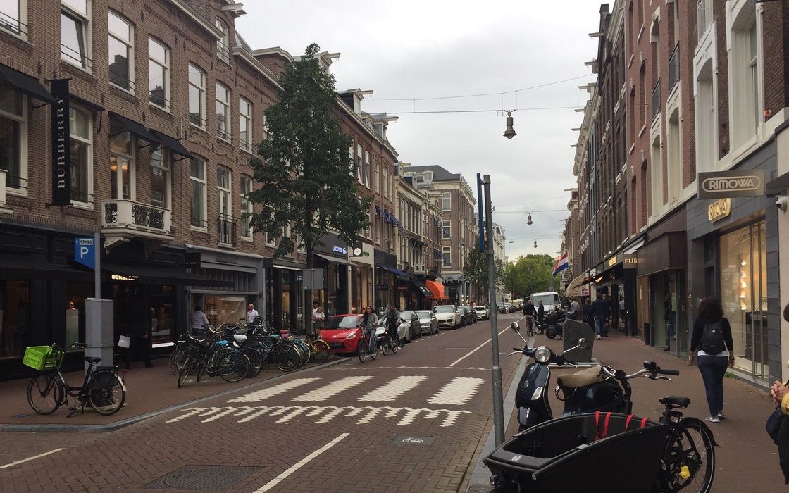 puberteit hoffelijkheid bellen Burberry - adres, 🛒 klantrecensies, werktijden en telefoonnummer - Winkels  in Amsterdam - Nicelocal.co.nl