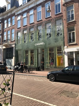 CHANEL Amsterdam – clothing and shoe store in Amsterdam, 78 reviews, prices  – Nicelocal